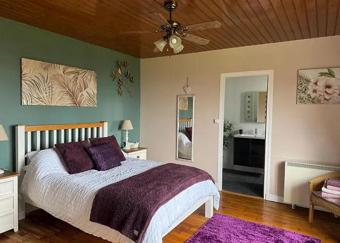 Tranquil Watermill * Pre-en-Pail-Saint-Samson